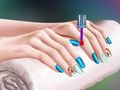 Gioco Cura delle mani per il ballo di fine anno della ragazza  in linea