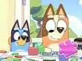 Gioco Jigsaw Puzzle: Giornata da colorare della famiglia Bluey  in linea