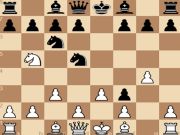 Gioco Maestro di scacchi dell'IA  in linea