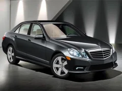 Gioco E-Class Sedan Puzz in linea
