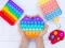 Gioco Pop It Fidget Toy in linea