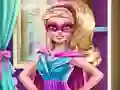 Gioco Superhero Doll Closet in linea