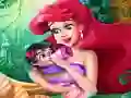 Gioco Mermaid Baby Feeding in linea