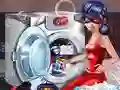 Gioco LadyBug Washing Costumes in linea