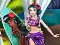 Gioco Princesses Swimsuit Contest in linea