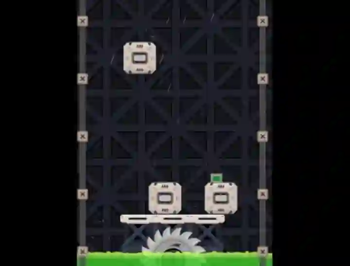 Gioco Box Stacker in linea