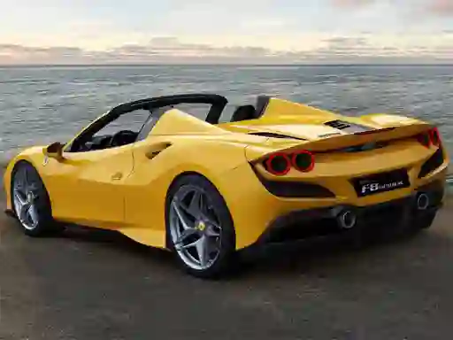 Gioco Ferrari F8 Spider in linea
