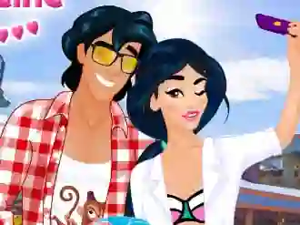 Gioco Couple Travel Selfie in linea
