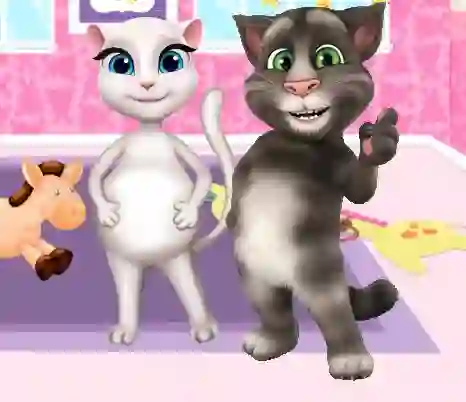 Gioco Preganat Kitty Room Decor in linea