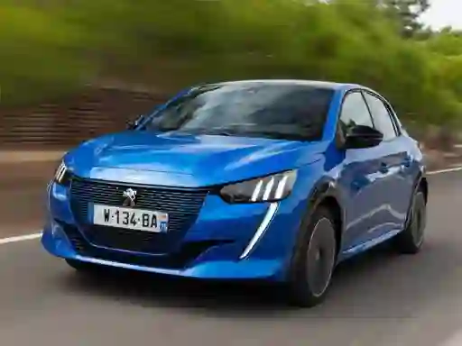 Gioco Peugeot E-208 in linea