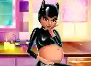 Gioco Catwoman Pregnant in linea