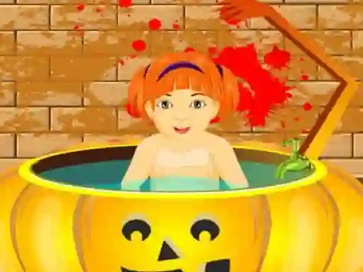 Gioco Little Baby Halloween Bathing in linea