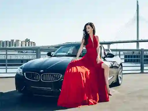 Gioco Girls and Cars in linea