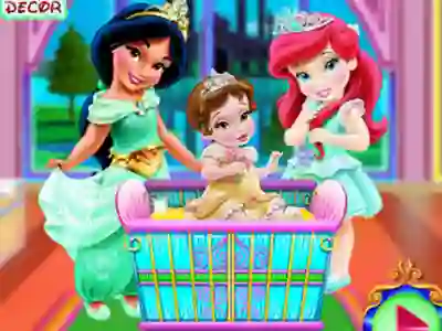 Gioco Baby Princesses Bedroom Decor in linea