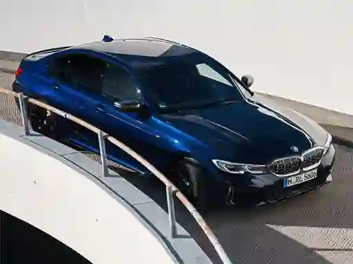 Gioco BMW M340i Xdrive in linea