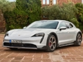 Gioco Puzzle incrociato Porsche Taycan 4S  in linea