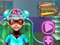 Gioco Dottore del cervello della ragazza punteggiata  in linea
