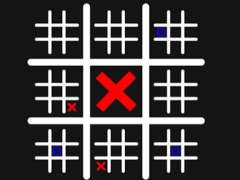 Gioco Ultimate Noughts and Crosses in linea
